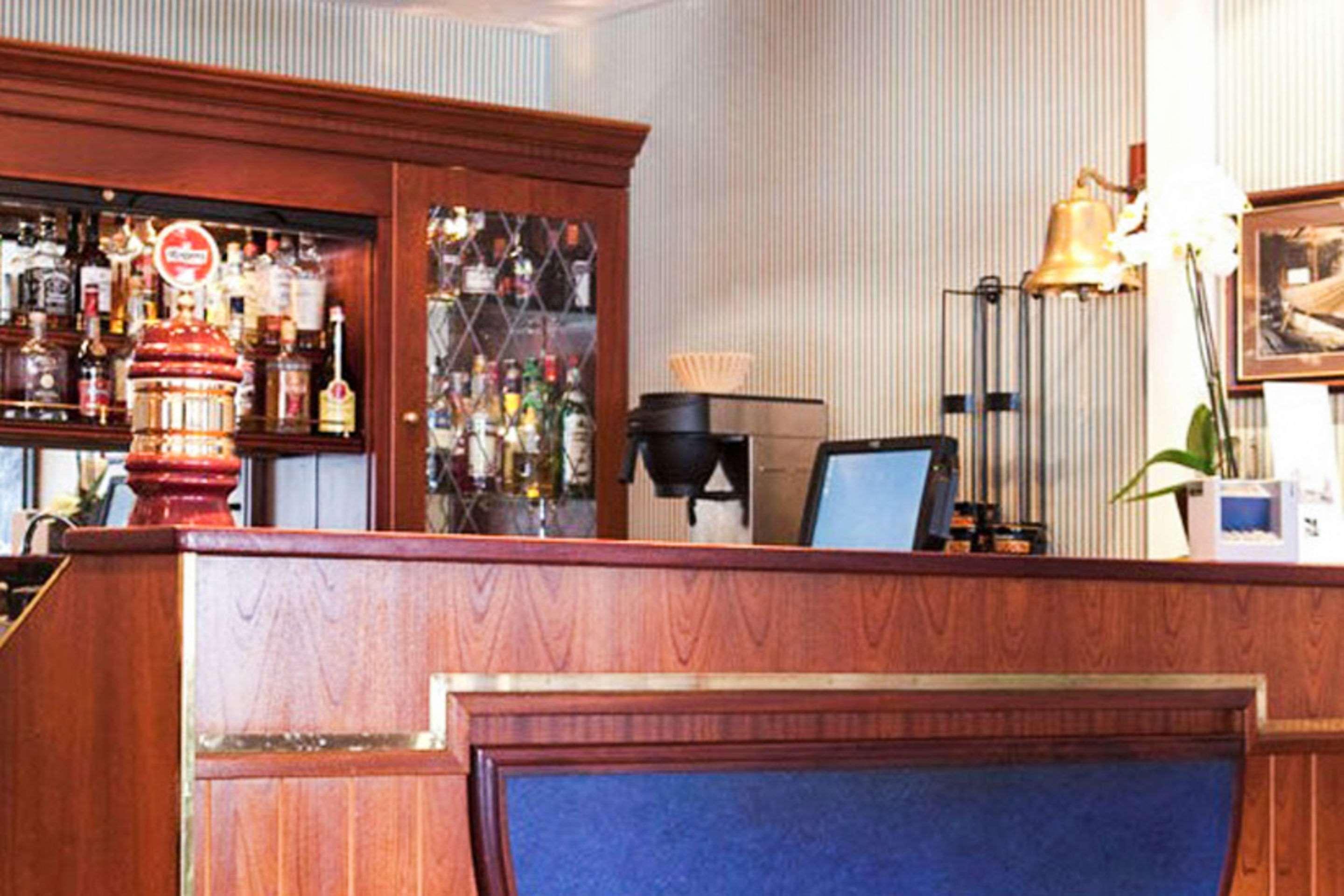 Quality Hotel Floro Luaran gambar
