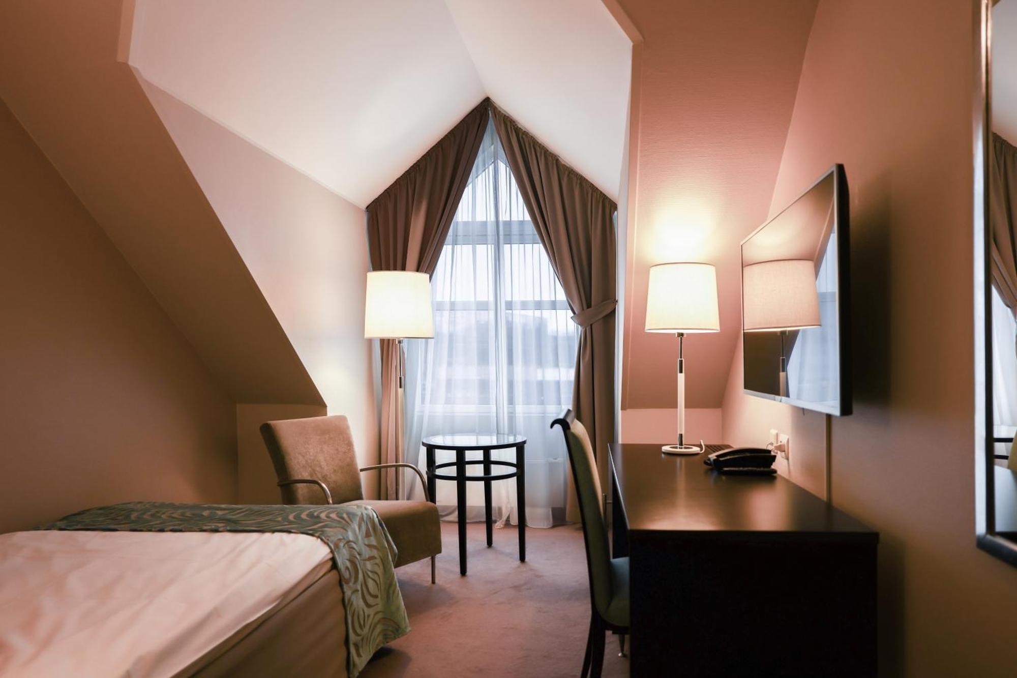 Quality Hotel Floro Luaran gambar