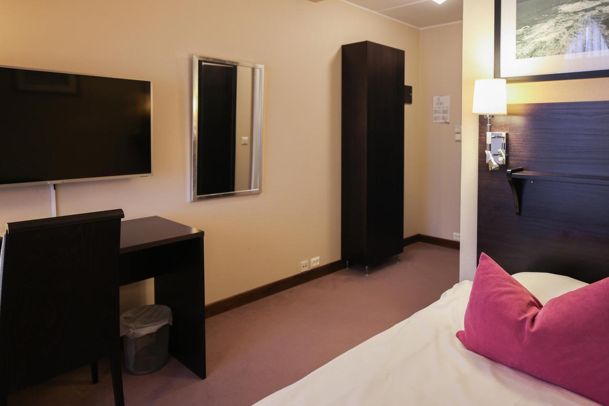 Quality Hotel Floro Luaran gambar